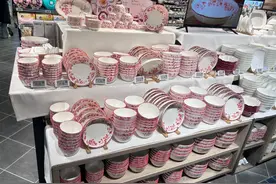 过年添新碗，千万别买“这5种”，看着好看但是有害健康！图片