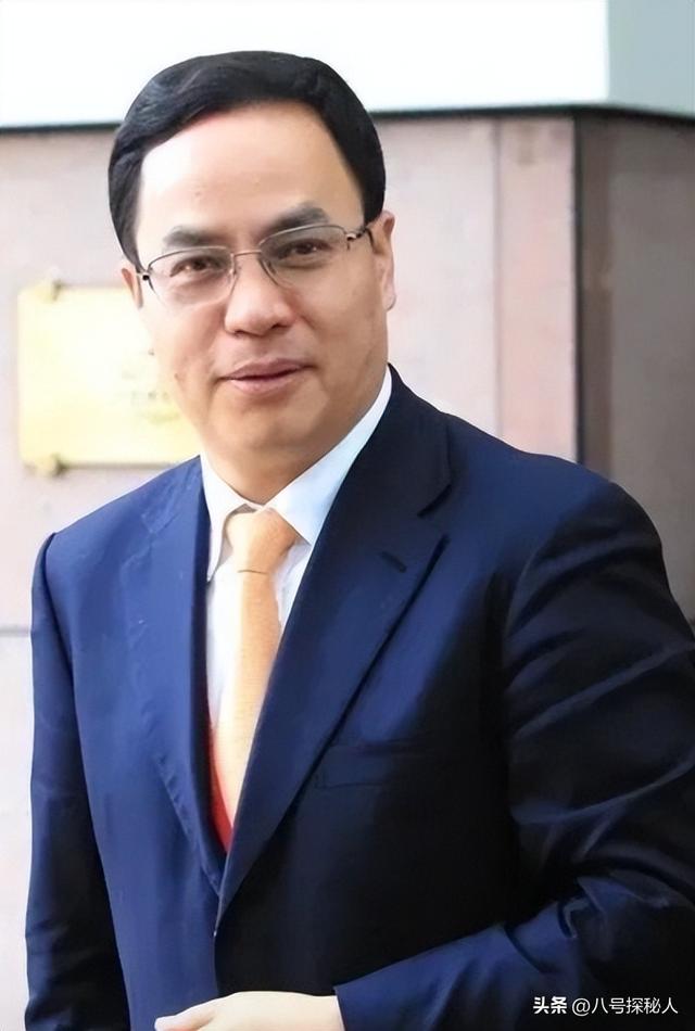 国家出手抓的3位首富，罪行太恶劣，坑惨老百姓	，个个不值得原谅