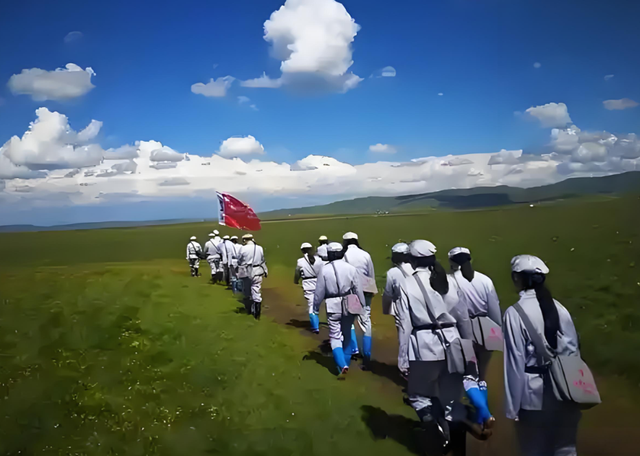 长征时期号称能“吃人”的草地，时隔80多年，现在是什么模样了