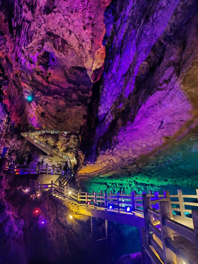 重庆酉阳桃花源，必须点赞！