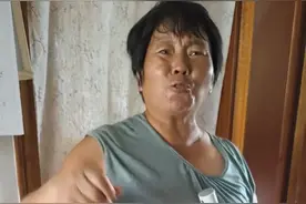 家务事！河北女子崩溃：婆婆有拖布桶不用，用孩子的洗澡桶洗拖布图片