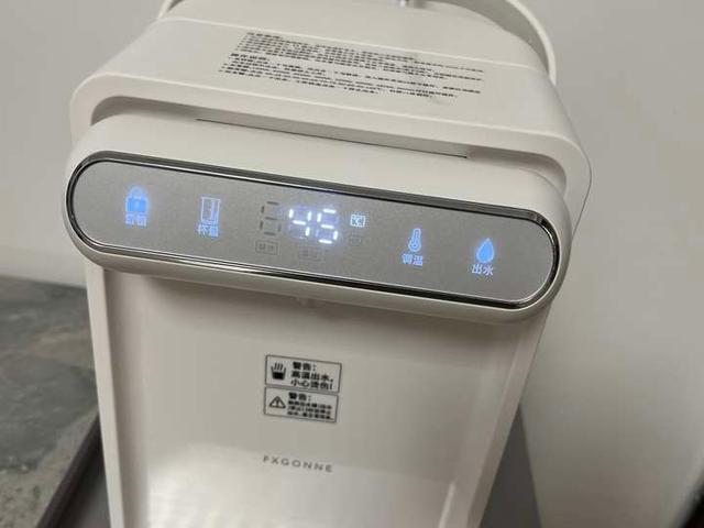 行业焦点！死磕安全母婴级抗菌+0塑料0胶水，宫菱即热饮水机测评