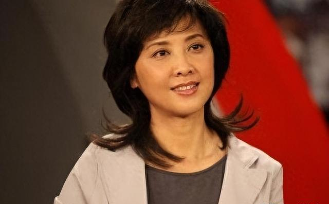 看见73岁朱琳老去的模样，才发现：八十年代大陆第一美女名不虚传