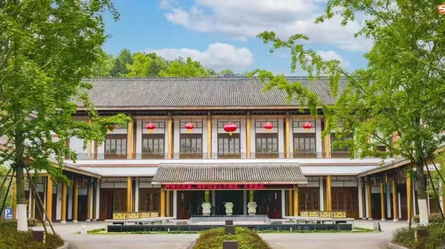 沉浸式游沙滩，GO！GO！GO！