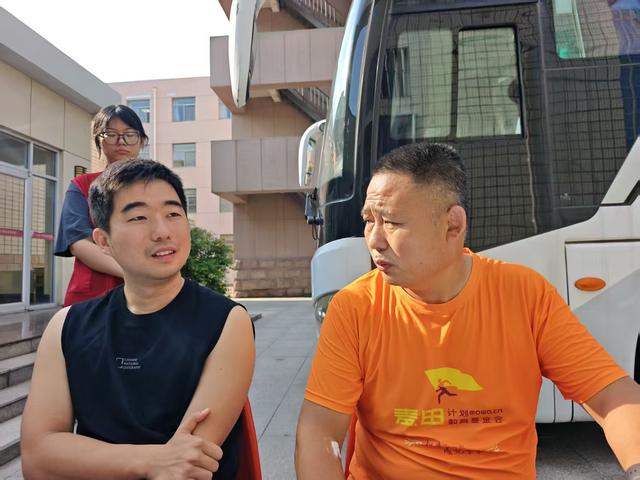 赞！胜利油田三大科研院联合开展无偿献血活动