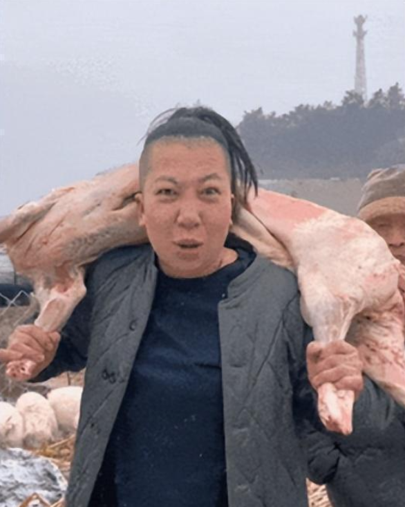 国务院点名封杀！1700万粉丝网红复出梦碎，直播带货路彻底堵死