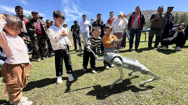 科技馆暑期“卷”疯了！3000万人次打卡新玩法