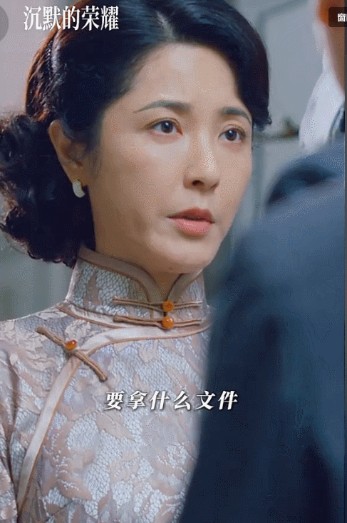 《沉默的荣耀》让观众不满的，不是曾黎和隆妮，而是被爆出轨的他