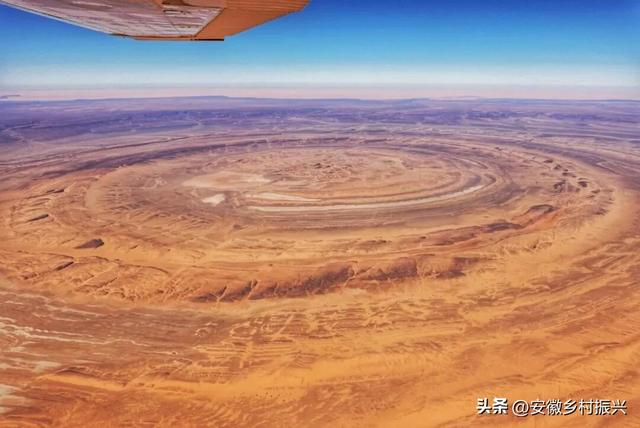 裸辞北京高薪工作，花10万穷游80国，他后悔了吗？