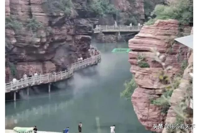 不要门票,轿车也能上去,辉县天柱峰大峡谷吸引众多网友前去游览