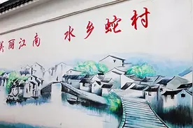 “中国第一蛇村”：300万条蛇与人同吃同住，蛇王靠它年收入千万图片