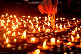 百岁老僧说：老人受尽病苦折磨去世，大都跟这些“因果报应”有关图片