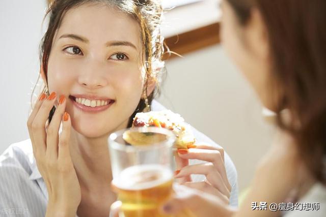 三周瘦了18斤，终于悟了！晚上坚持4个“不”，体重快速下降