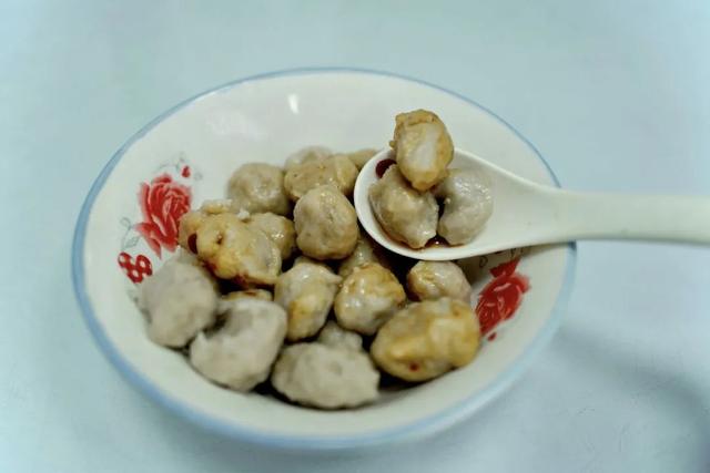 拒绝预制，锅气十足！人均百元在这座城里从早吃到晚