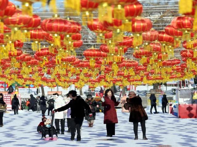 解锁鹤岗冬天:冰雪里的快乐密码