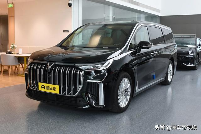 新车 | 起售价近50万元,内饰重新设计,魏牌高山(WEY 80)海外上市
