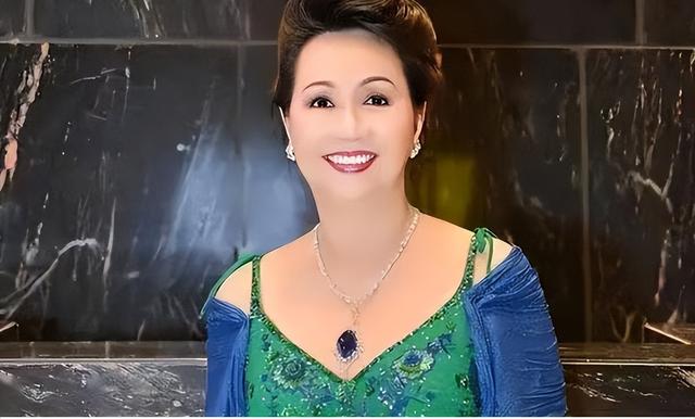 被判死刑她大喊：愿捐200万亿买自己小命，成为一只会下金蛋的鹅