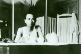 1932年三大苏区失守两个，为何江西苏区独秀，毛主席说没他不行！图片