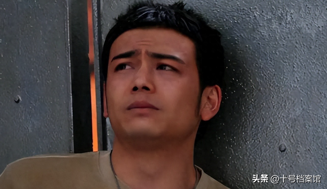 不顾央视警告顶风作案，与刘涛传出绯闻的杨烁	，如今再破天花板