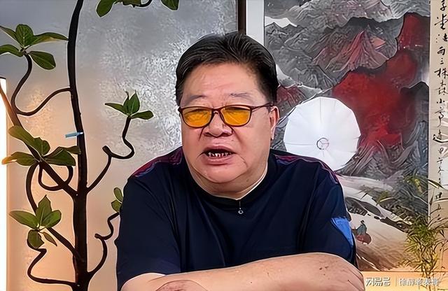 为孝顺父母坚持丁克21年，老人全送走后，53岁的他才愿意生娃