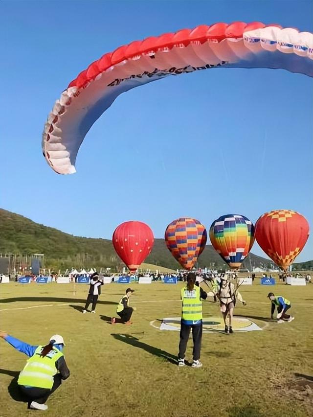 荆门圣境山“低空文旅”火了！武汉城建集团设计团队解码出圈密码