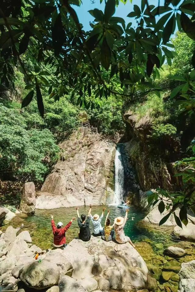 从“飞钓季”到“山水剧场”，观赛度假两不误