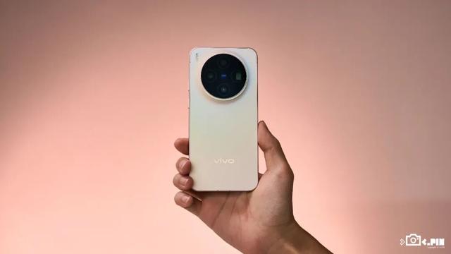 4399元起的vivo X300，能成为今年最强标准版手机吗？