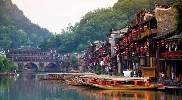 湖南这个千年古寨,被誉为“湘西的平遥”!