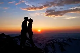 什么样的姿势能让两性关系更舒服？图片