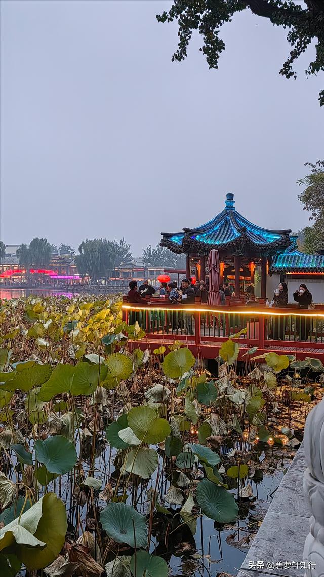 什刹海，何以成为北京最有京味儿的湖