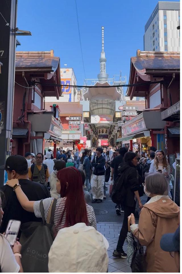 东京琐记：资本主义把人变成鬼