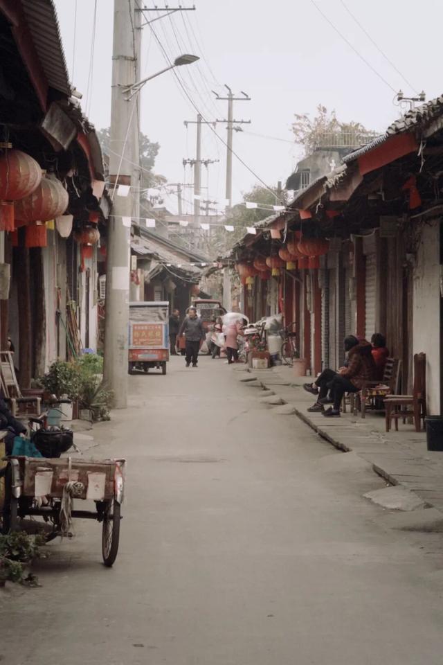 成都向西，拜访邛崃最“慢”的古镇，把千年时光泡进茶里