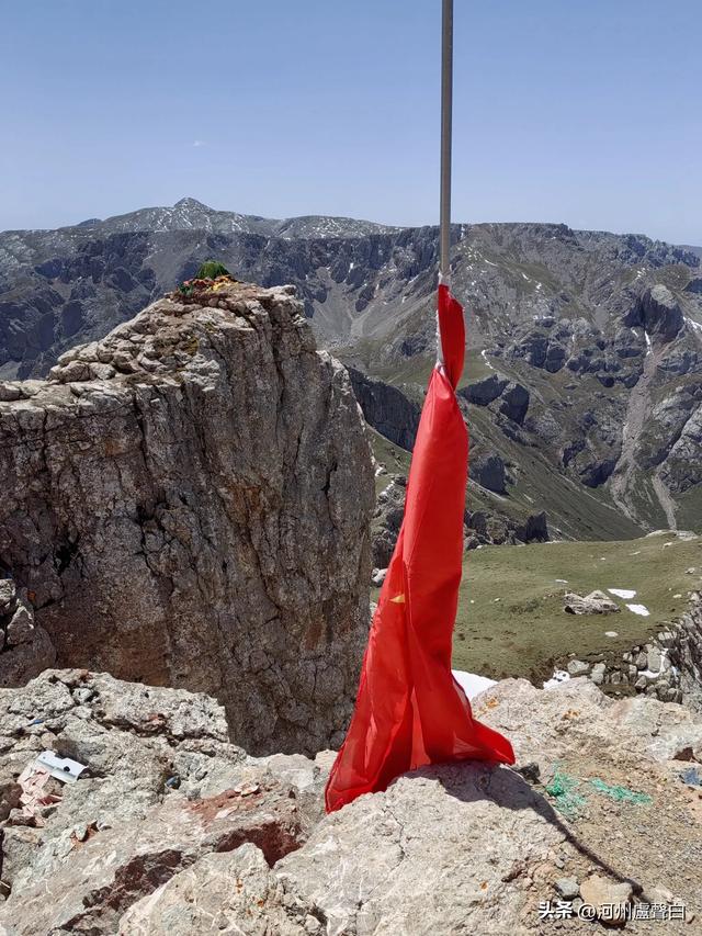 成功登顶母太子山