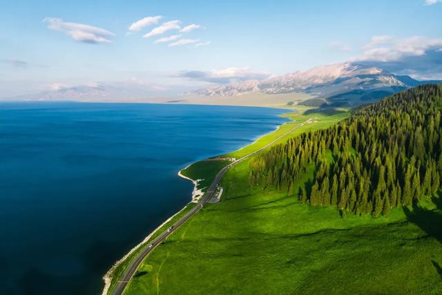 草原花海,塞外江南——超全新疆伊犁旅游攻略