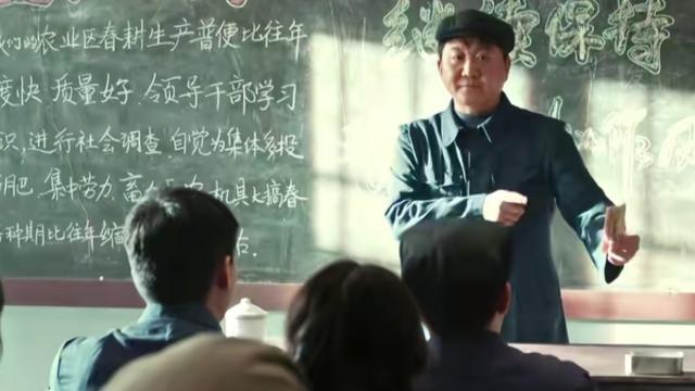 《依依向北风》盛雪竹不知，救她的不是乔正君，而是她瞧不上的人