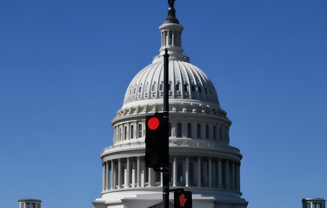 美启动111亿对台军售，不到24小时收到报告：中方取消13万吨订单