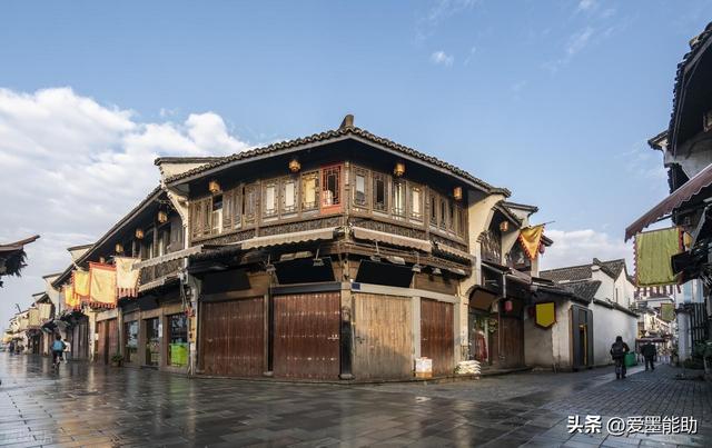 成都VS杭州：2025年国庆“旅游大城”对比，谁更厉害？