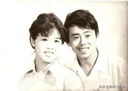 豪门阔太倒追68岁潘长江,不卖酒的潘叔,又在新赛道上领先太多