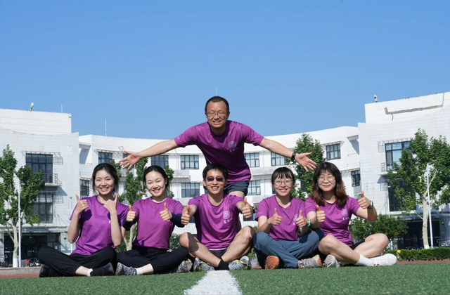51岁清华晨跑大神刘小平离世！前天还报铁三，8年自律没躲过意外