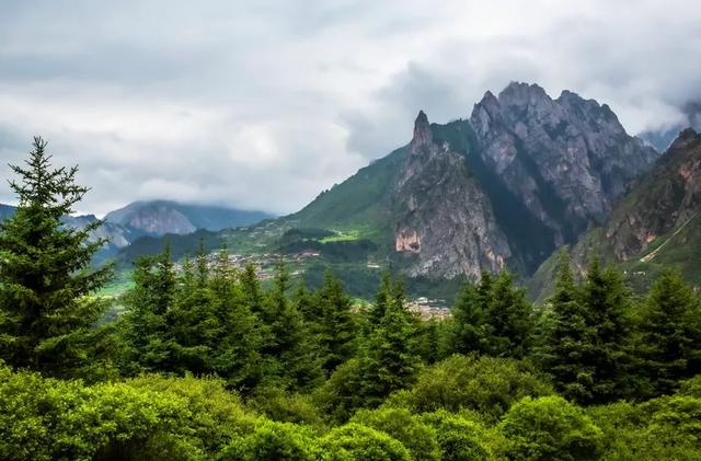耳林：扎尕那