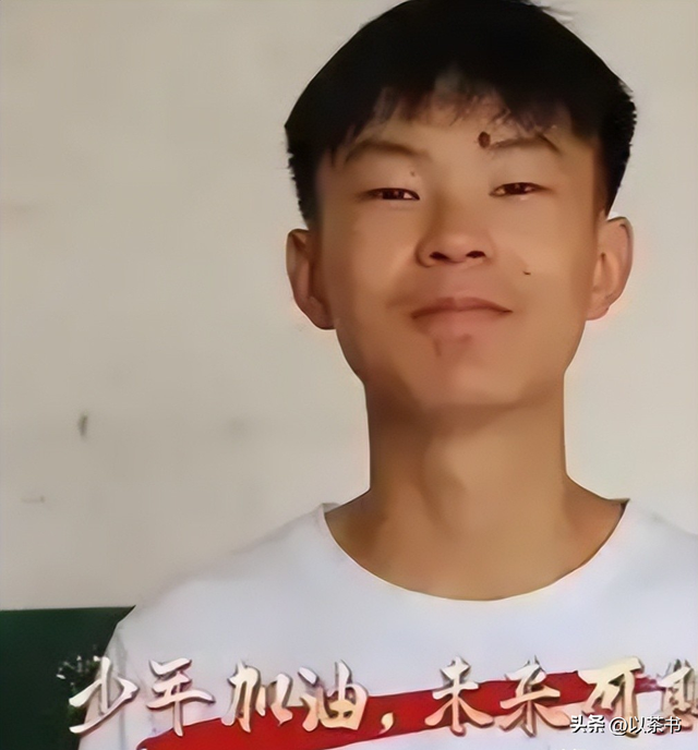 残疾的爹智障的妈，周糠顺考出642分优异成绩，恶心的一幕出现了