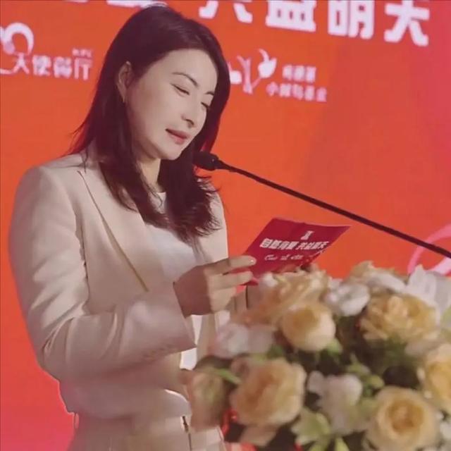 霍家没想到，纵横跳水界多年的儿媳郭晶晶	，竟遭到一个这么大教训