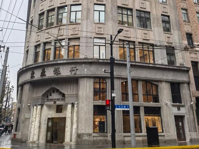 攻略贴｜外滩建筑群内部免费参观指南，银行/美术馆/露台一网打尽