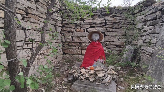 济南藏龙涧的石塔，为什么叫报恩塔，你知道它到底是谁建的吗？