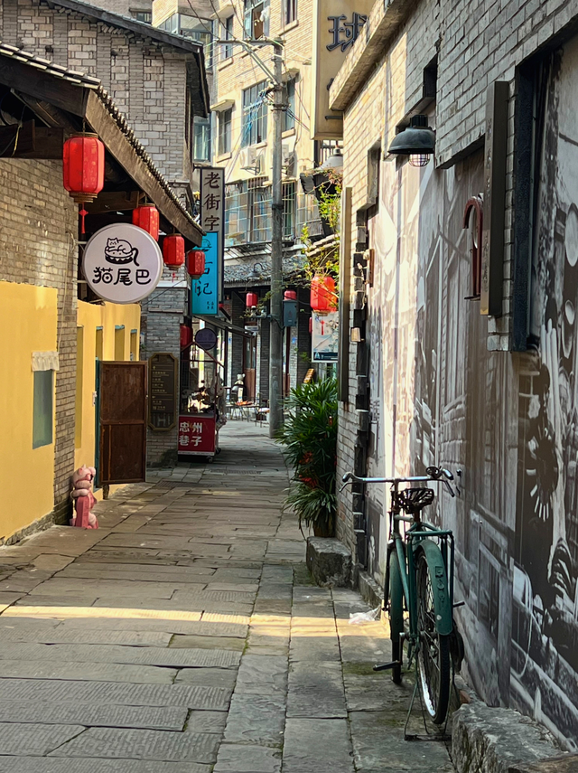 忠县这个「活着的老城」，烟火气封神了！