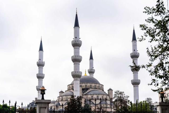 签证零压力！2026年自驾中亚，32天连穿五个斯坦国，一路惊喜连连