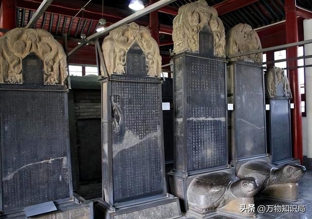 墓碑上的“考、妣、故、先、显”，分别是什么含义？用错会闹笑话