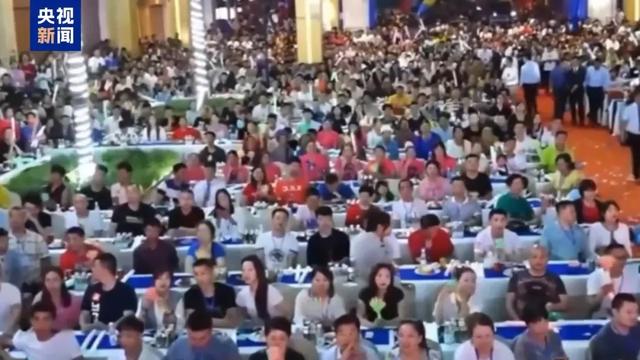 诱拐大批中国籍妇女卖淫，强迫卖淫女陪客人吸毒……犯罪细节触目惊心
