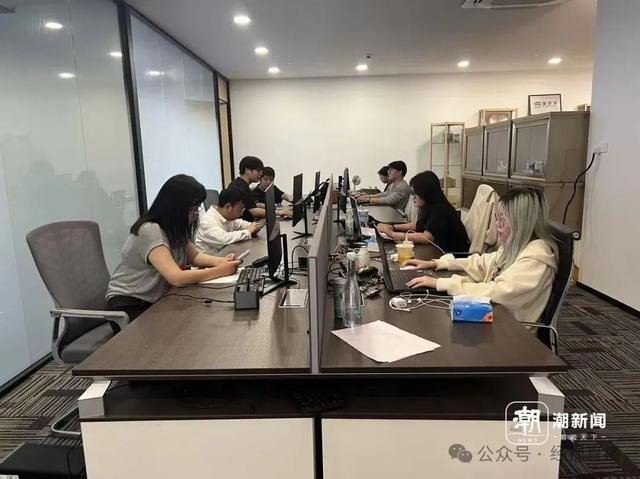 “假装上班”公司火了：每天30元付费“朝九晚五”，2个月40人来上班，律师紧急提醒