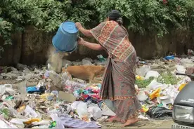 印度网友自述：许多外国人取笑印很脏，印度人不讲卫生。 真的吗？图片